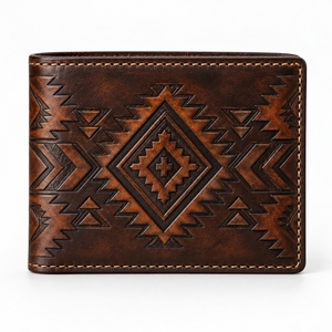 Patrones ideales para llevar diariamente efectivo, tarjetas y documentos personales. Cartera de cuero hecha a mano con herramientas tradicionales de alta calidad. - Product Image 5