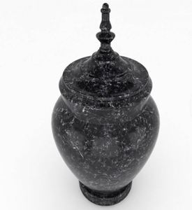 Urna Funeraria de Mármol Negro para Adultos con Acabado Duradero y Tapa - Product Image 1