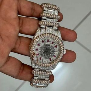 Reloj de Diamantes de Lujo Splendid Gift Jewelry, 28 mm, Caja de Plata con Moissanita, Movimiento de Cuarzo Analógico ETA, Cristal de Zafiro - Product Image 2