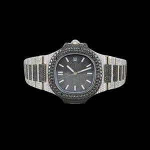 Montre pour homme Hip Hop exclusive, entièrement sertie de diamants Moissanite VVS en argent sterling 925 par Trisha Jewels - Product Image 1