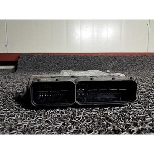 Santa Fe - ECU et modules informatiques d'occasion - 3913027800 - Product Image 3