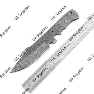 Cuchillo de camping multiusos de acero de Damasco 1095 15N20 forjado a mano, OEM DIY, afilado como una navaja, 58 HRC, hoja completa pulida, punta de gota - Product Image 5