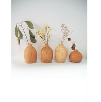 Vase à fleurs en bois sculpté à la main Vase de décoration de maison et de bureau Vase en bois rond en bambou fait à la main