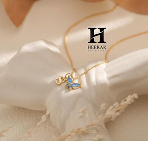 Collier personnalisé avec pendentif papillon en or, initiale et pierre de naissance, bijou pour femme, cadeau - Product Image 3