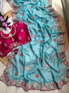 Sari de Georgette Candy Crush con bordado Zari y trabajo Zarkan, diseño exclusivo, que viene con blusa a juego. - Product Image 5