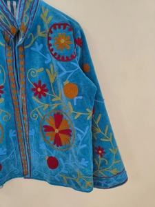 Veste en velours brodée de fleurs bohèmes, col mandarin, manches longues, vêtements d'extérieur décontractés pour femmes, vêtements d'automne - Product Image 3