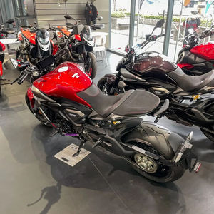 Descuento en Venta al por Menor para la Motocicleta XDiavel V4 1158cc V4 Grands Turismo 168HP, Cumple con las Emisiones Euro 5 - Product Image 1
