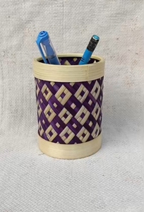 Portalápices Multifuncional Tradicional Hecho a Mano con Bambú Ecológico - Product Image 1