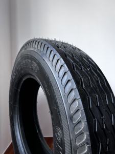 Neumático de Camión Ligero KUMA K701 de Alta Calidad, 205-225 mm de Ancho, Caucho Natural Negro, 1 Año de Garantía, Gran Venta 2026 - Product Image 6