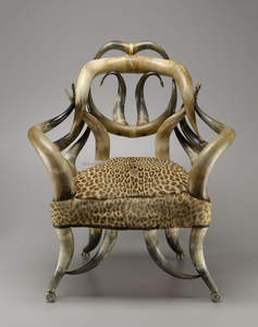 Silla de cuerno Muebles únicos Declaración de diseño Decoración contemporánea Asientos artísticos Silla lujosa Muebles escultóricos Interior - Product Image 2