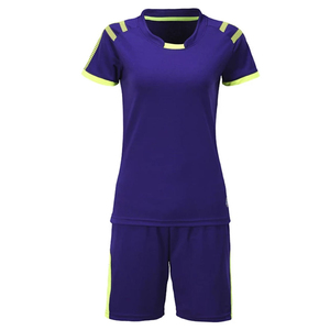 Maillot de football pour femme, ensemble en polyester extensible respirant à séchage rapide, personnalisable avec logo, uniforme d'équipe de football pour femmes – Meilleure vente - Product Image 3