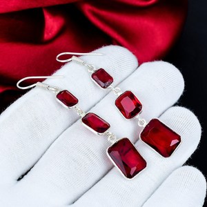 Pendientes Colgantes de Plata de Ley 925 con Tres Piedras de Granate Rojo de Alta Calidad RUHAN GEMS ER-0349, Joyería con Gemas Facetadas - Product Image 1