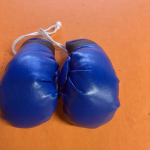 Llaveros Promocionales de Cuero de Alta Calidad para Colgar en el Auto, con Logotipo Personalizado, Transpirables, de Secado Rápido y Ajustables para Entrenamiento de MMA - Product Image 3