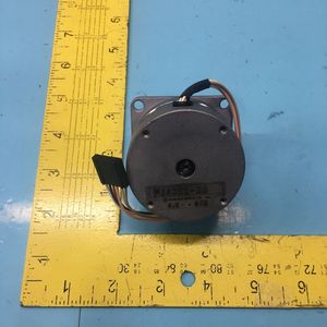 มอเตอร์สเต็ปเปอร์ Nippon Pulse Motor รุ่น PJ42B1-28, 176699 - อุปกรณ์และอะไหล่เซมิคอนดักเตอร์ระดับโลกที่เชื่อถือได้ - Product Image 1