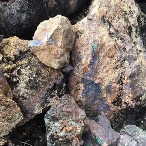 แท่งแมกนีเซียมแบบไม่ผสมโลหะ  แบบหล่อขึ้นรูป  ผิวหยาบ  เกรดอุตสาหกรรม สำหรับงานหล่อและงานหล่อขึ้นรูป - Product Image 2