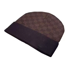 Bonnet d'hiver unisexe de luxe à motif damier en acrylique tricoté avec pompon en crochet pour le ski, modèle Bob de créateur - Product Image 4