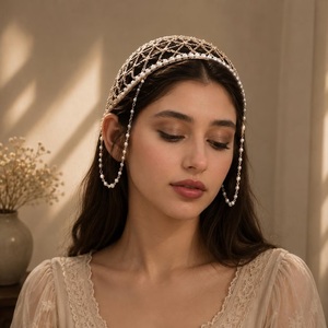 Diadema Moderna con Perlas y Cadenas Colgantes, Accesorio para el Cabello de Boda Estilo Antiguo - Product Image 5