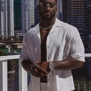 Collier de luxe pour homme, style hip-hop, avec chaîne à maillons en moissanite, en argent 925, bijoux de créateur, élégant et étincelant, cadeau personnalisé - Product Image 1