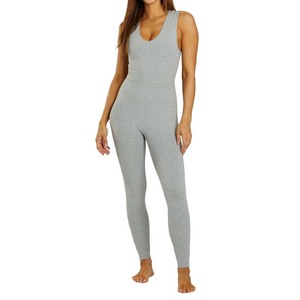 ชุดจั๊มสูทออกกำลังกายสำหรับผู้หญิง สีเทาอ่อน แบบไม่มีแขน ทรงเข้ารูป ยาวเต็มตัว รับผลิตแบบ OEM - Product Image 5