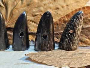 กระดุมหัวแบนแบบกดทำมือ ขัดเงา ลายสัตว์ ดีไซน์ไม่ซ้ำใคร น้ำหนักเบา ทำจากเขาควายธรรมชาติ สำหรับเสื้อผ้า - Product Image 2