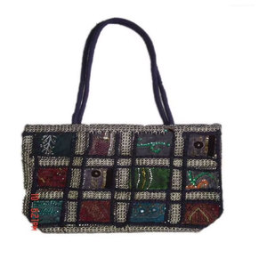 Sac fourre-tout élégant brodé pour femme, sac à main floral fait main, grande capacité, pour le shopping, les voyages, le quotidien - Product Image 2