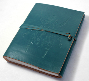 Carnet en cuir de chèvre TC fait main avec couverture avant en papier de coton gaufré au design moderne et logo au dos, vente en gros - Product Image 3