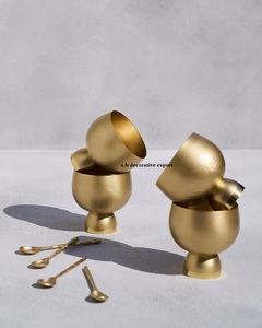 Moderno Juego de 4 Piezas de Tazón y Cuchara con Pedestal de Metal, Servidor de Helado Chapado en Oro, Regalo de Lujo para Bodas y Empresas, Decoración para Aperitivos - Product Image 4