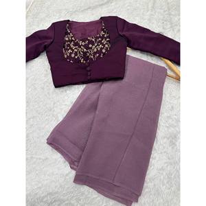 Conjunto de Saree y Blusa de Organza Hechos a Mano para Fiesta con Lentejuelas y Trabajo Dori, Diseño Único Adornado - Product Image 3