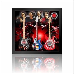 กรอบใส่ดนตรี RHCP ขนาด 15.7 x 14.5 นิ้ว พร้อมกีตาร์และกรอบกล่องกระจกสำหรับของขวัญดนตรีและของที่ระลึก - Product Image 2