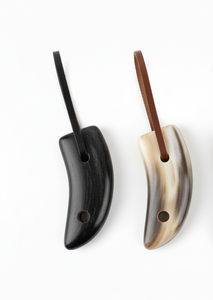 Bouton artisanal en corne de buffle polie de qualité supérieure, écologique, à forme naturelle, avec attache à boucle, pour vestes, manteaux et sacs - Product Image 6