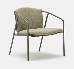 Modern Metal Frame Living Room <b>Chair</b> with Solid Back <b>Cushioned</b> Seat Minimalist Design Leisure Armchair for Home Furniture - Product Image 1