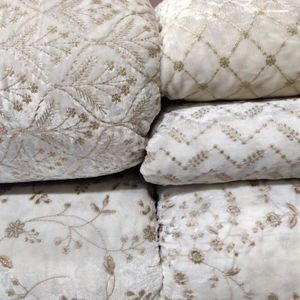 Embroidered Velvet Pillow Cover With Floral Pattern For Home Decor Medium Weight Polyester Fabric - Product Image 4