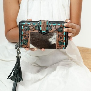 Cartera tallada a mano de nuevo diseñador, cartera de mano con estilo de cuero genuino para el cabello en la cartera de piel de vaca, carteras de pulsera de cuero occidental - Product Image 1