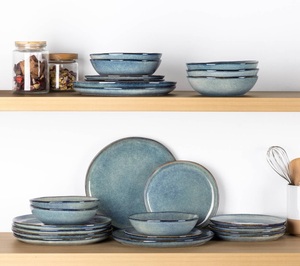 Service d'assiettes en céramique Ocean Mist, finition rustique émaillée, bordure terreux, design durable et empilable, parfait pour la table de tous les jours - Product Image 6