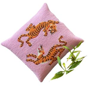 Cojín de Algodón Tejido de Alta Densidad, Tela Suave y Transpirable con Estampado, Almohada Decorativa de Lujo para Sofá de Oficina Ejecutiva Moderna - Product Image 5