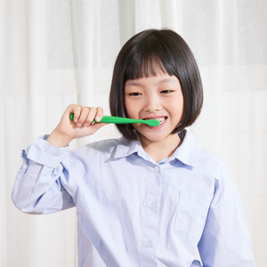 Cepillo de Dientes Coreano Smize Extra Suave con Cerdas de Grafeno Antibacterianas, Cepillo de Dientes Ergonómico para Niños - Product Image 6