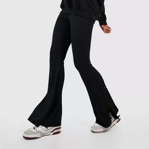 Ensemble de survêtement d'hiver pour femme, style streetwear personnalisé, avec haut court et pantalon évasé, motif uni, 100% coton - Product Image 6