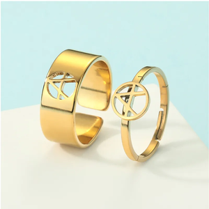 Anillos Minimalistas con Letras para Parejas, Acero Inoxidable, Chapado en Oro, Iniciales del Alfabeto, Joyería Elegante a la Moda, Anillos a Juego - Product Image 1