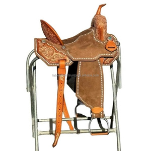 Sillín de caballo de carreras de barril occidental exclusivo de alta calidad hecho de cuero genuino con sillín transpirable cómodo curvado a mano - Product Image 1