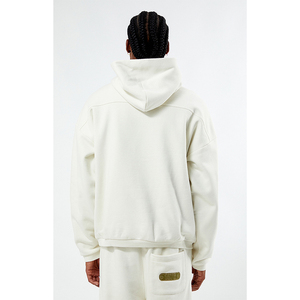 Sweat à capuche 100 % coton blanc imprimé, motif brodé en relief, en molleton bouclette, technique délavée, coupe oversize pour l'automne - Product Image 3