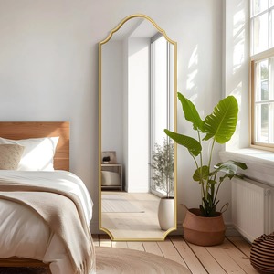 Espejo Decorativo Delgado con Marco Dorado Elegante de Alta Calidad para Diseño de Vestidores y Armarios, Importado de India - Product Image 3