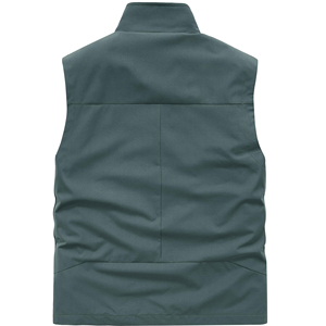 Chaleco Táctico para Exteriores, Color Verde Oliva, Cierre Frontal con Cremallera, Múltiples Bolsillos, Ganchos para Mosquetones, Diseño Utilitario - Product Image 2