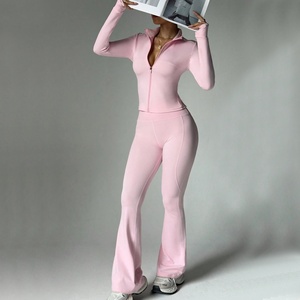 Ensemble de survêtement rose pour femme à manches longues, couleur unie, col roulé, fermeture éclair sur le devant, style sportif, coupe régulière, pour le printemps - Product Image 4