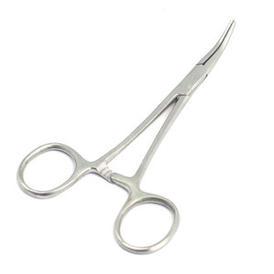 คีมหนีบสแตนเลสแบบโค้ง 5.5 นิ้ว เกรดพรีเมียม ฆ่าเชื้อได้ ใช้สำหรับผ่าตัด หยุดเลือด เหมาะสำหรับการแพทย์ ทันตกรรม และสัตวแพทย์ - Product Image 1