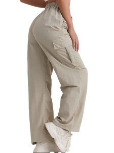 Pantalon cargo tendance et uni Vente en gros OEM ODM de pantalons cargo mode pour femmes Jogging cargo 6 poches Pantalon cargo Approvisionnement direct d'usine - Product Image 4