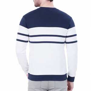Sudadera con Estampado Elegante, Hecha con Tela de Forro Polar Transpirable que Ofrece Calidez, Flexibilidad y un Look Moderno para el Uso Diario y la Moda Urbana - Product Image 5