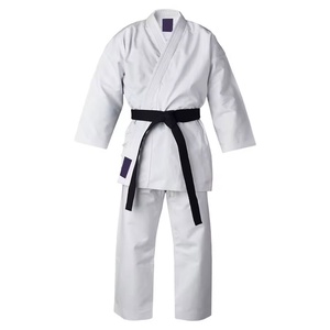Vêtements d'entraînement de karaté en promotion, légers, combinaisons d'arts martiaux à prix raisonnable, uniformes de karaté sur mesure pour adultes - Product Image 1