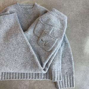 Suéter Unisex de Alta Calidad para Mujer, Cuello Redondo, Sudadera con Capucha, Conjunto Deportivo de 2 Piezas, Resistente al Viento y Transpirable - Product Image 2