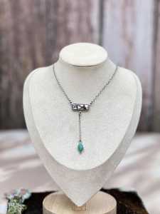 Collar de Turquesa Kingman Hecho a Mano con Caballo Salvaje, Plata de Ley, Joyería Artesanal Boho del Suroeste, Regalo Exclusivo para Ella - Product Image 6