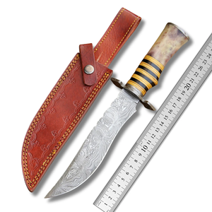 Couteau de Bushcraft Professionnel en Acier Damas, Lame Fixe Faite à la Main avec Manche en Bois, Couteau de Camping en Gros - Product Image 4